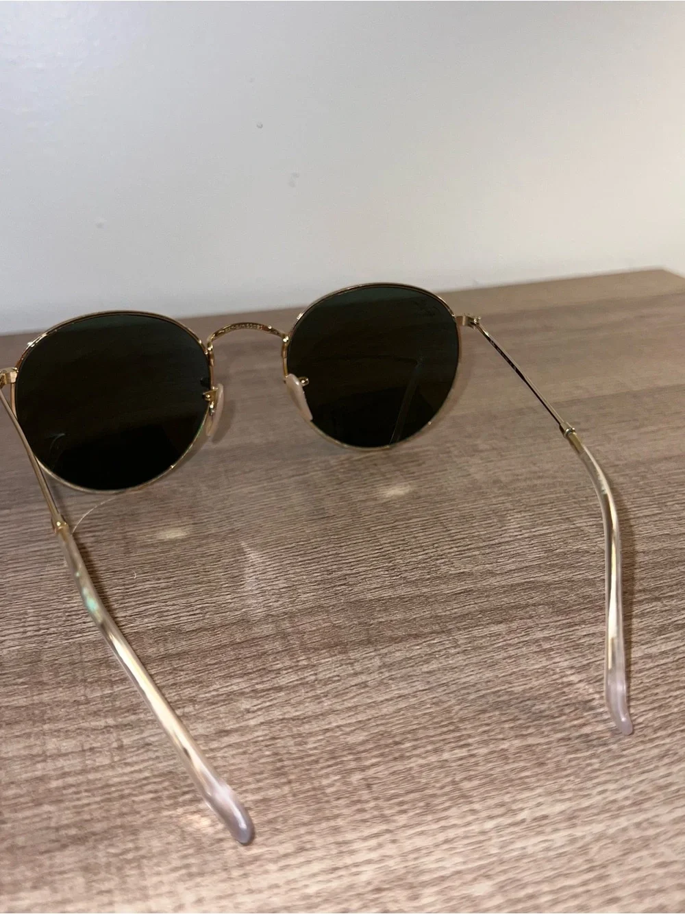 Ray-Ban classic round